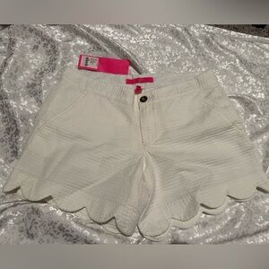 Lilly Pulitzer NWT White Callahan Scalloped Shorts 00